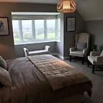 Four Winds,kinsale Town,exquisite Homes,sleeps 26 *