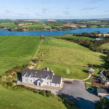 Ferienhaus Four Winds,kinsale Town,exquisite Homes,sleeps 26 *