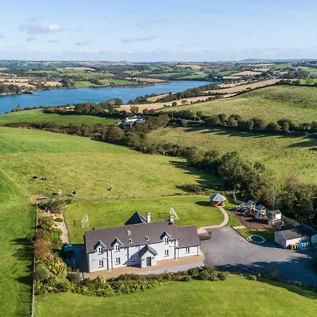 Four Winds,kinsale Town,exquisite Homes,sleeps 26 *
