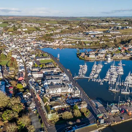 Holiday home Four Winds,kinsale Town,exquisite Homes,sleeps 26 *