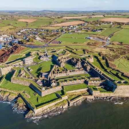 Four Winds,kinsale Town,exquisite Homes,sleeps 26 *