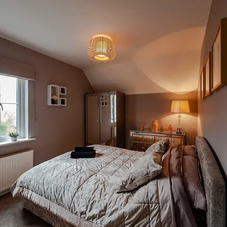 Four Winds,kinsale Town,exquisite Homes,sleeps 26 Kinsale