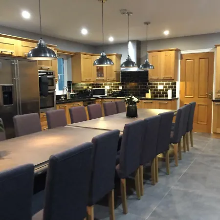 Nyaraló Four Winds,kinsale Town,exquisite Homes,sleeps 26 *