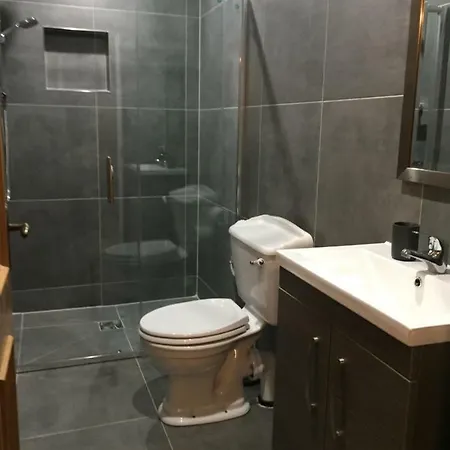 Feriehus Four Winds,kinsale Town,exquisite Homes,sleeps 26 Kinsale