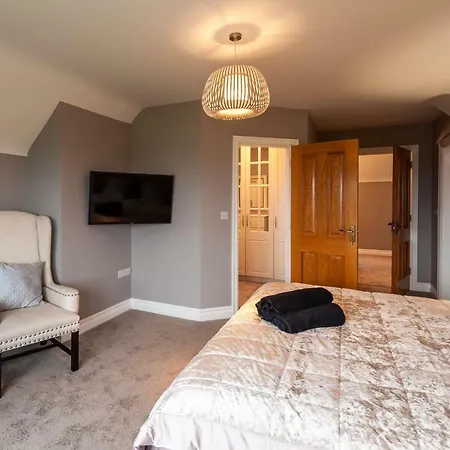 Дом отдыха Four Winds,kinsale Town,exquisite Homes,sleeps 26
