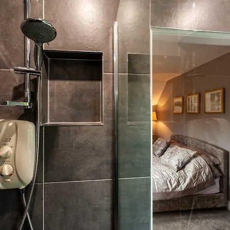 Four Winds,kinsale Town,exquisite Homes,sleeps 26 Holiday home Kinsale