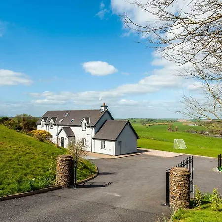 Four Winds,kinsale Town,exquisite Homes,sleeps 26 Feriehus *