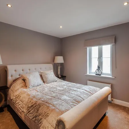 Дом отдыха Four Winds,kinsale Town,exquisite Homes,sleeps 26 *