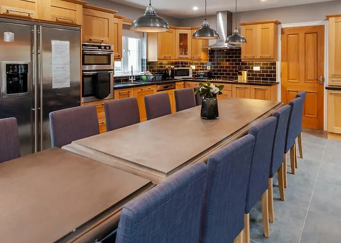 Four Winds,kinsale Town,exquisite Homes,sleeps 26 Ferienhaus