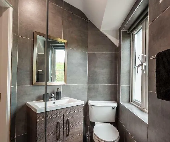 Ferienhaus Four Winds,kinsale Town,exquisite Homes,sleeps 26 *